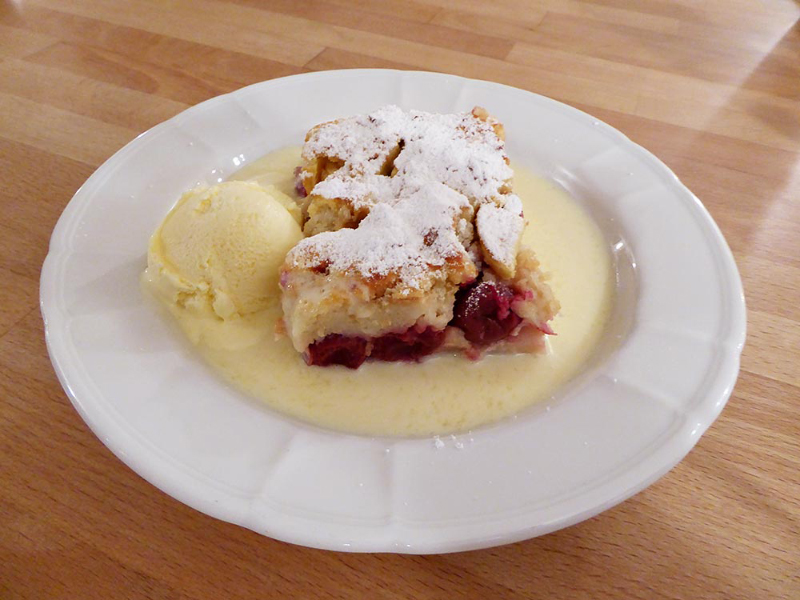 Dessert "Armer Ritter" im Berggasthof Sonne | Berggasthof Sonne in Sonthofen